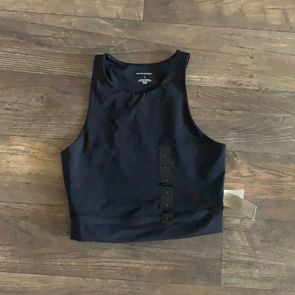 Banana republic athletic top small
